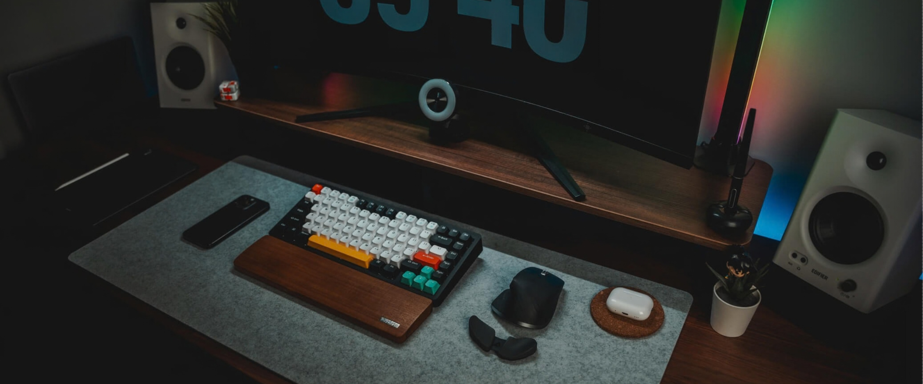 slider image slider_item_kMyNhh